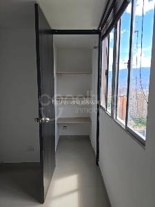 Apartamento en venta en Calasanz, Medellín · foto 10 de 16