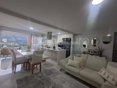 Apartamento de 2 alcobas en venta en Suramerica, Itagüí, 88 m² · foto 4 de 20