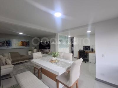 Apartamento de 2 alcobas en venta en Suramerica, Itagüí, 88 m² · foto 6 de 20