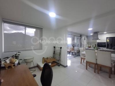 Apartamento de 2 alcobas en venta en Suramerica, Itagüí, 88 m² · foto 9 de 20