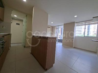 Apartamento de 3 alcobas en venta en La Doctora, Sabaneta, 65 m² · foto 2 de 12