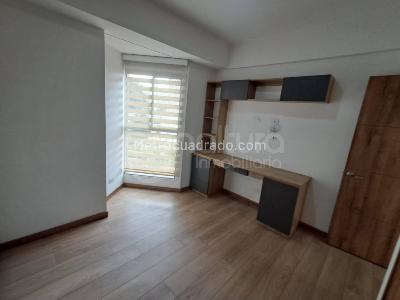 Apartamento en venta en Prados De Sabaneta, Sabaneta · foto 10 de 20