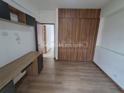 Apartamento en venta en Prados De Sabaneta, Sabaneta · foto 12 de 20