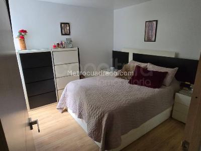 Apartamento en venta en Loma Del Indio, Medellín · foto 7 de 17