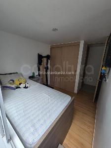 Apartamento en venta en Loma Del Indio, Medellín · foto 9 de 17