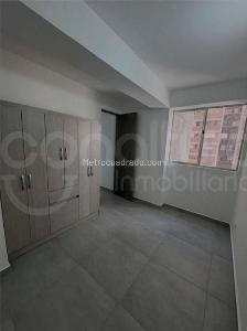 Apartamento de 2 alcobas en venta en Madera, Bello, 40 m² · foto 4 de 10