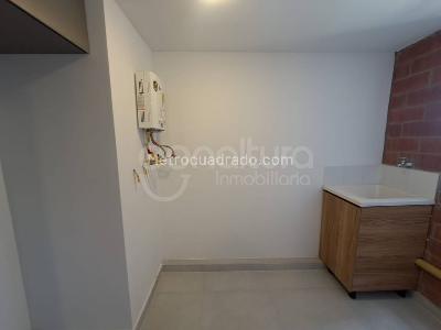 Apartamento de 2 alcobas en venta en Serramonte, Bello, 54 m² · foto 13 de 15