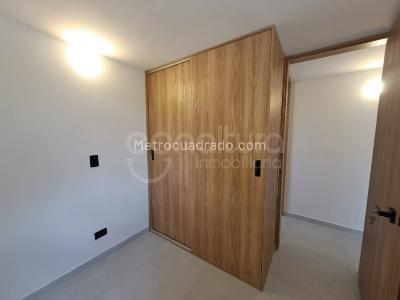 Apartamento de 2 alcobas en venta en Serramonte, Bello, 54 m² · foto 8 de 15
