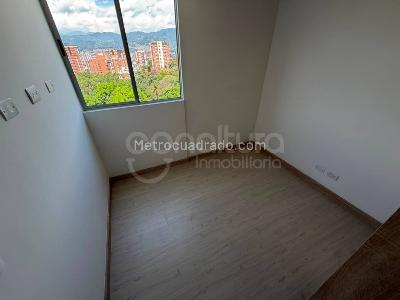 Apartamento de 2 alcobas en venta en Robledo, Medellín, 71 m² · foto 8 de 20