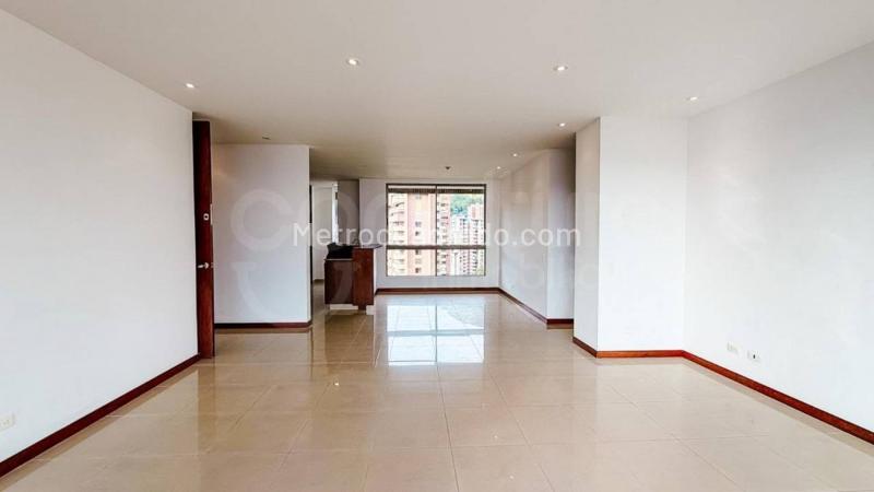 Apartamento en Arriendo, El Tesoro, Medellín - 3