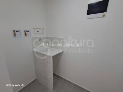 Apartamento de 2 alcobas en venta en San Jose, Sabaneta, 76 m² · foto 13 de 15