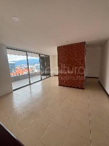 Apartamento de 3 alcobas en arriendo en Loma De Los Parra, Medellín, 153 m² · foto 5 de 19