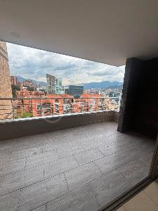 Apartamento de 3 alcobas en arriendo en Loma De Los Parra, Medellín, 153 m² · foto 6 de 19