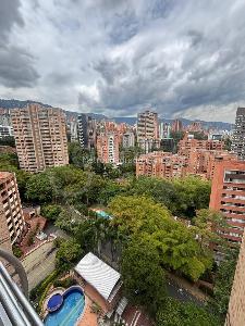 Apartamento de 3 alcobas en arriendo en Loma De Los Parra, Medellín, 153 m² · foto 18 de 18