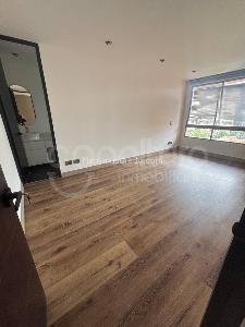 Apartamento de 3 alcobas en arriendo en Loma De Los Parra, Medellín, 153 m² · foto 8 de 18