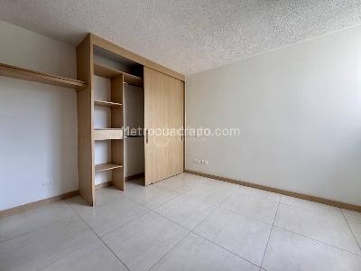 Apartamento de 3 alcobas en venta en Amazonia, Bello, 72 m² · foto 14 de 17