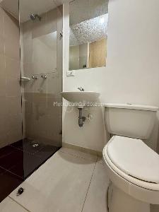 Apartamento de 3 alcobas en venta en Amazonia, Bello, 72 m² · foto 5 de 17