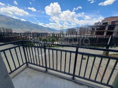 Apartamento de 3 alcobas en venta en Santa Ana, Bello, 52 m² · foto 12 de 12