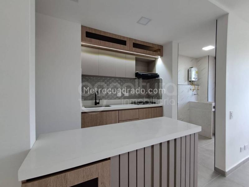 Apartamento en Arriendo, Ditaires, Itagui - 3