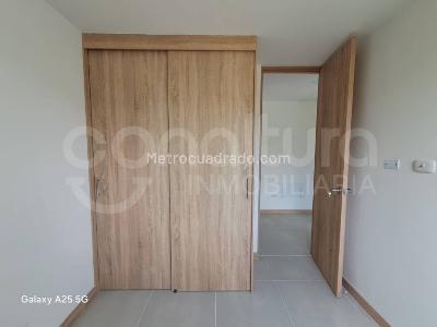 Apartamento en venta en Loma San Jose, Sabaneta · foto 12 de 16
