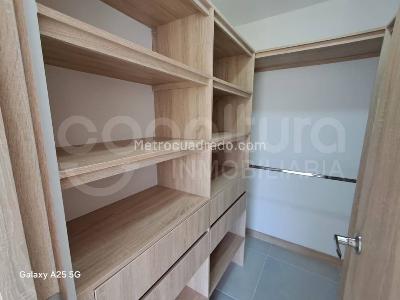 Apartamento en venta en Loma San Jose, Sabaneta · foto 14 de 16