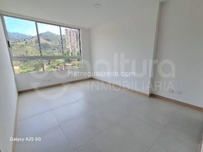 Apartamento en venta en Loma San Jose, Sabaneta · foto 15 de 16