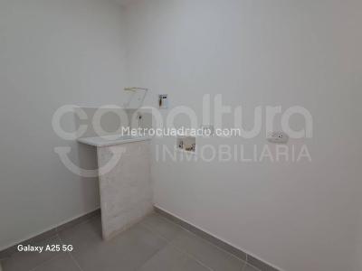 Apartamento en venta en Loma San Jose, Sabaneta · foto 9 de 16