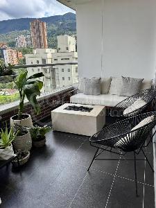 Apartamento de 2 alcobas en venta en Los Balsos, Medellín, 129 m² · foto 12 de 13