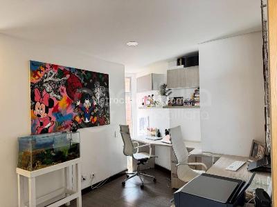Apartamento de 2 alcobas en venta en Los Balsos, Medellín, 129 m² · foto 6 de 13