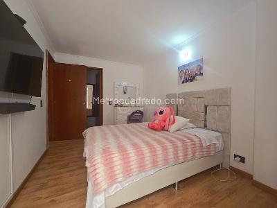 Apartamento de 3 alcobas en venta en Loma De Los Bernal, Medellín, 150 m² · foto 13 de 19