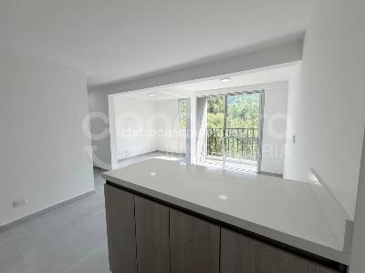 Apartamento de 2 alcobas en venta en Serramonte, Bello, 52 m² · foto 4 de 11