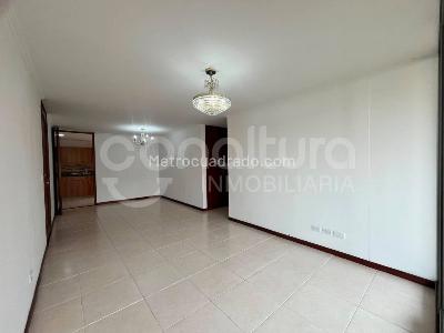 Apartamento de 3 alcobas en arriendo en Los Balsos, Medellín, 145 m² · foto 8 de 13