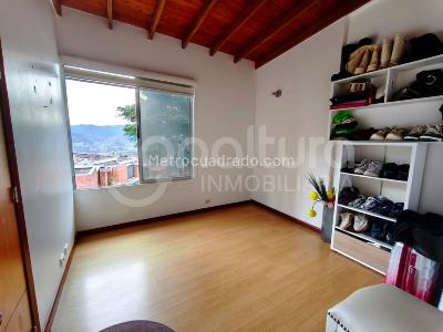 Casa en venta en Las Palmas, Medellín · foto 6 de 17
