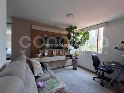 Apartamento de 2 alcobas en venta en Suramerica, Itagüí, 88 m² · foto 10 de 19