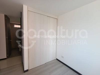 Apartamento de 3 alcobas en arriendo en San German, Medellín, 95 m² · foto 13 de 15