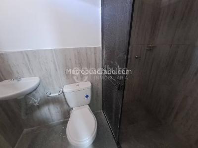 Apartamento de 2 alcobas en venta en La Gabriela, Bello, 45 m² · foto 8 de 8