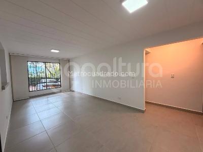 Apartamento de 2 alcobas en arriendo en Loma De Los Parra, Medellín, 76 m² · foto 6 de 15