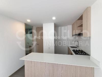 Apartamento en arriendo en Guayabal, Medellín · foto 4 de 18