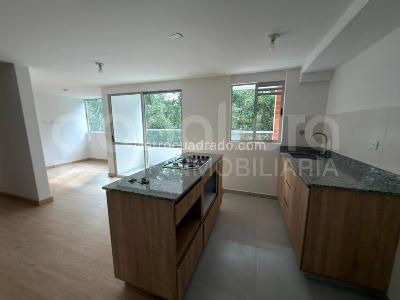 Apartamento de 3 alcobas en venta en Robledo, Medellín, 68 m² · foto 6 de 20