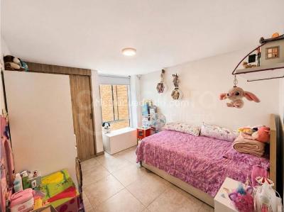 Apartamento de 3 alcobas en venta en El Poblado, Medellín, 101 m² · foto 12 de 19