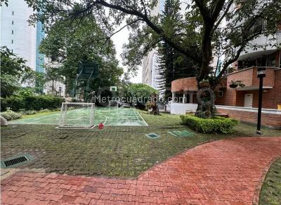 Apartamento en venta en Castropol, Medellín · foto 14 de 15