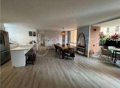 Apartamento en venta en Castropol, Medellín · foto 3 de 15