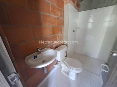 Apartamento de 2 alcobas en venta en Santa Ana, Bello, 52 m² · foto 5 de 7
