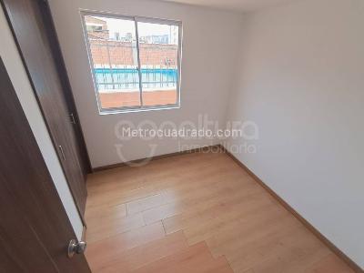 Apartamento de 3 alcobas en venta en Niquia, Bello, 103 m² · foto 4 de 12