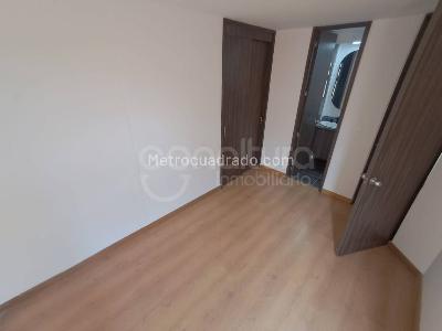 Apartamento de 3 alcobas en venta en Niquia, Bello, 103 m² · foto 5 de 12