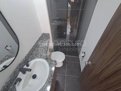 Apartamento de 3 alcobas en venta en Niquia, Bello, 103 m² · foto 8 de 12
