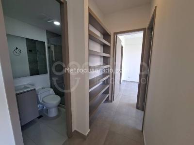 Apartamento de 2 alcobas en venta en San Remo, Sabaneta, 58 m² · foto 5 de 15