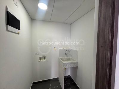 Apartamento de 2 alcobas en venta en Las Palmas, Medellín, 67 m² · foto 11 de 12