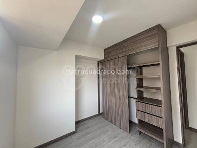 Apartamento de 2 alcobas en venta en Las Palmas, Medellín, 67 m² · foto 7 de 12
