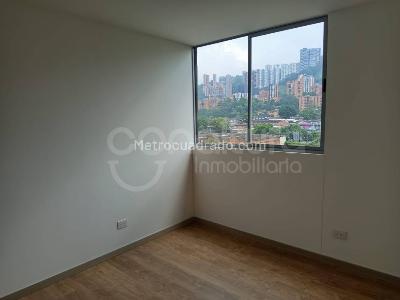 Apartamento de 3 alcobas en arriendo en Ciudad Del Rio, Medellín, 121 m² · foto 4 de 17